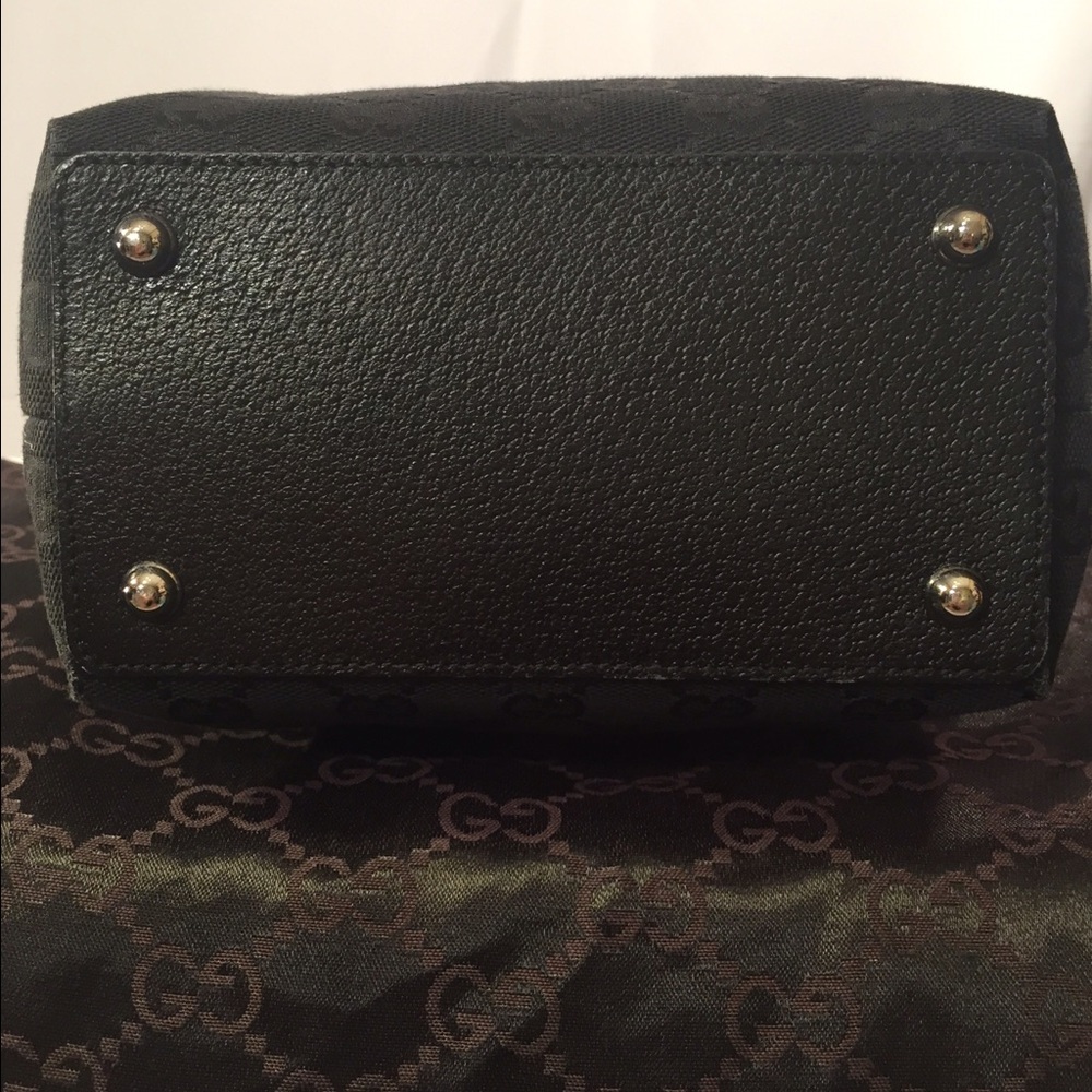 Gucci Black Canvas GG Logo Tote Bag - Picture 3 of 4